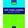 Primary Resource Books for Teachers: Very Young Learners [平裝] (小學教師資源叢書：學前兒童)