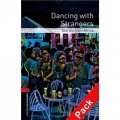 Oxford Bookworms Library Third Edition Stage 3: Dancing with Strangers Stories from Africa (Book+CD) [平裝] (牛津書蟲系列 第三版 第三級：來自非洲的故事：與陌生人一起跳舞（書附CD套裝))