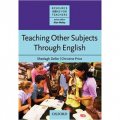 Resource Books for Teachers: Teaching Other Subjects through English [平裝] (教師資源叢書：學科英語)