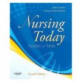 Nursing Today [平裝] (今日護理:轉型與趨勢)