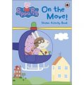 Peppa Pig: On the Move! Sticker Activity Book [平裝] (粉紅豬小妹：在移動活動貼紙書)