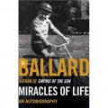Miracles of Life an Autobiography [平裝] (生命的奇蹟: 從上海到謝珀頓:自傳)