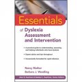 Essentials of Dyslexia Assessment and Intervention [平裝] (閱讀障礙評估與干預概要 （叢書）)