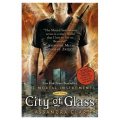 City of Glass (The Mortal Instruments, Book 3) [平裝] (凡人聖物3：玻璃之城)