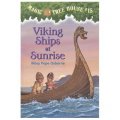 Viking Ships at Sunrise (Magic Tree House #15) [平裝] (神奇樹屋系列15：維京海盜)