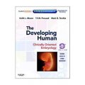 The Developing Human [平装]