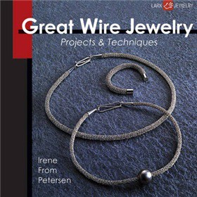 Great Wire Jewelry [平裝] (金屬絲珠寶: 作品和技術)