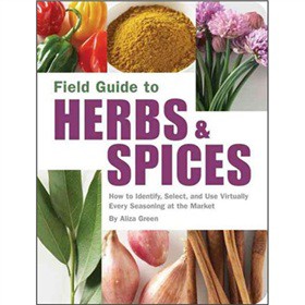 Field Guide to Herbs & Spices [平裝]