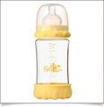 日康 彈性護體玻璃奶瓶(240ml)RK-3101（顔色隨機）